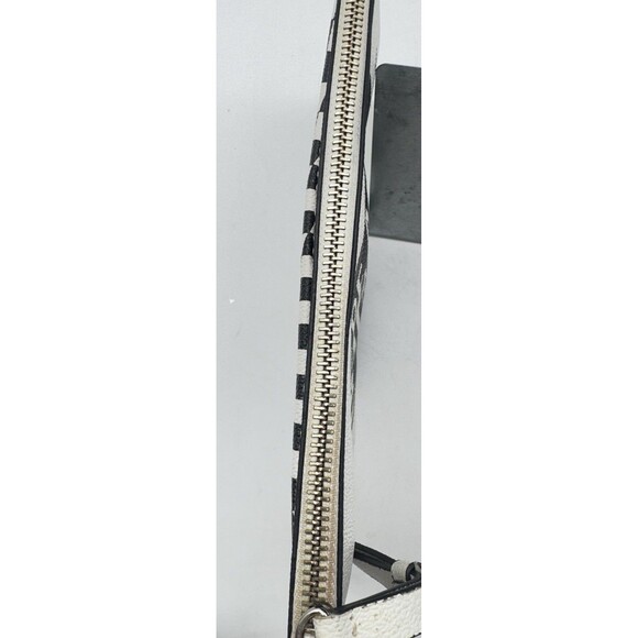 Disney Alice Through The Looking Glass Wristlet Clutch We’re All Mad Here - Picture 6 of 10